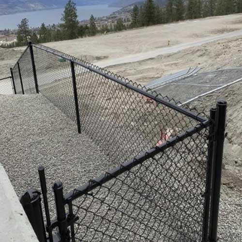 Barricade-Contracting-Chain-Link-Fence